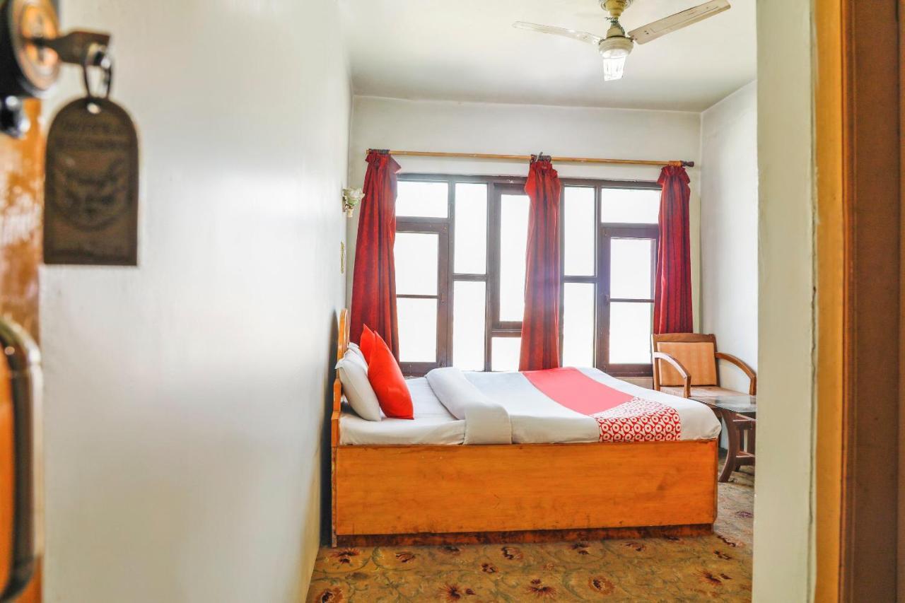 Oyo 72225 Hotel Dilshan Srīnagar Exterior foto